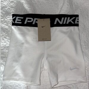 white nike pro shorts new with tags